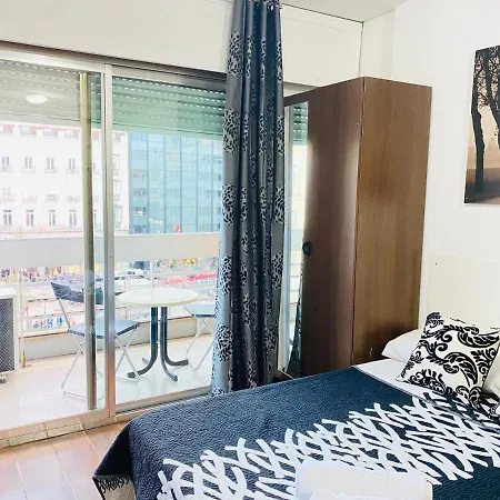 Estudio Doble Con Balcon En Centro * Madri
