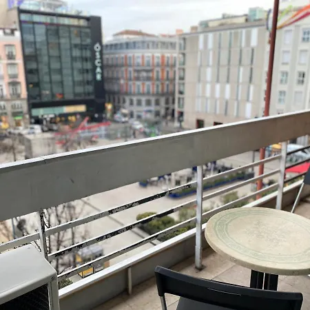 Apartamento Estudio Doble Con Balcon En Centro Madri