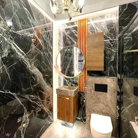 Aparthotel Gran Via 4*