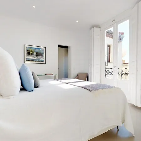 Apartment Fantastic For 4 Near Museums San Agustin I *