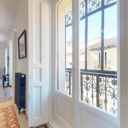 Apartment Fantastic For 4 Near Museums San Agustin I