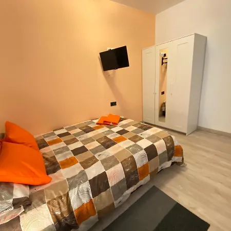 Apartment Homestay Herminiopuertas *