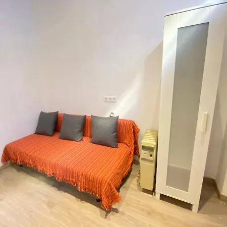 Homestay Herminiopuertas Madrid
