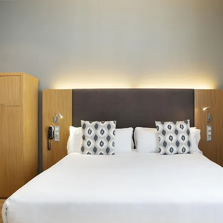 Hotel Petit Palace Plaza Del Carmen