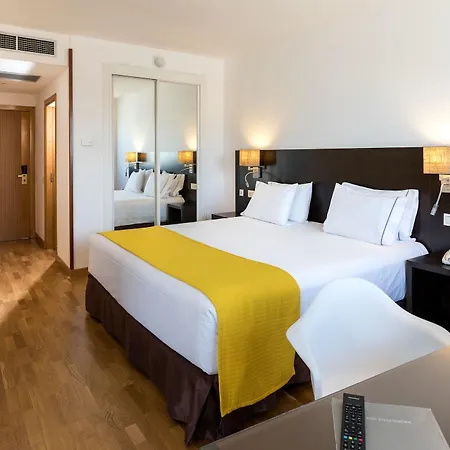 Rafaelhoteles Atocha Hotel