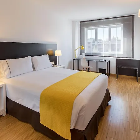 Hotel Rafaelhoteles Atocha 4*