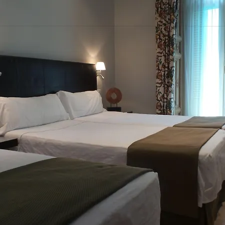 Otel Moderno Puerta Del Sol