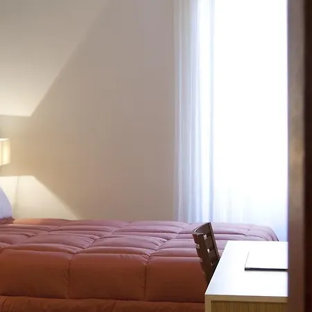 Mirador Puerta Del Sol Szálloda 2*