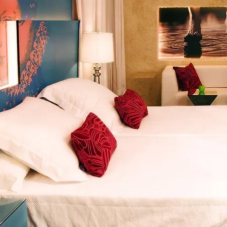 Hotel Líbere Palacio Real