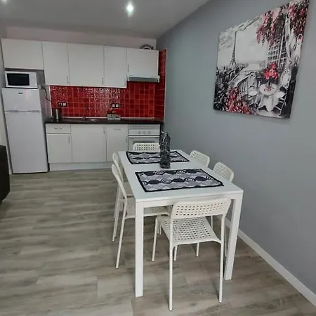 Cozy Apartament Apartment *