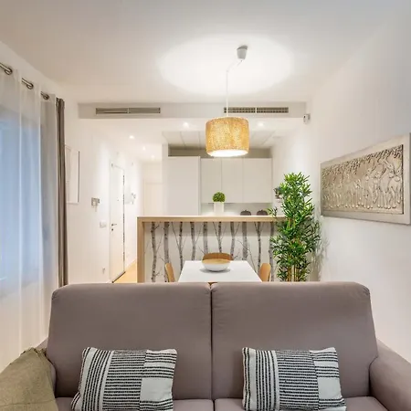 Mit House Ayala En Madrid