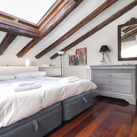 Mit House Galileo Ii En Appartement
