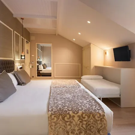 Catalonia Las Cortes 4*
