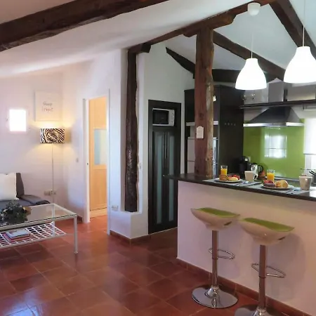 Apartment Cozy & New Bohemian --- Gran Via Center *