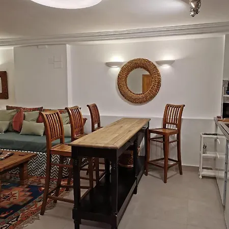 아파트 Loft In Beautiful 19th Century House