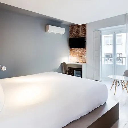 Hotell Centro Fuencarral 52 3*