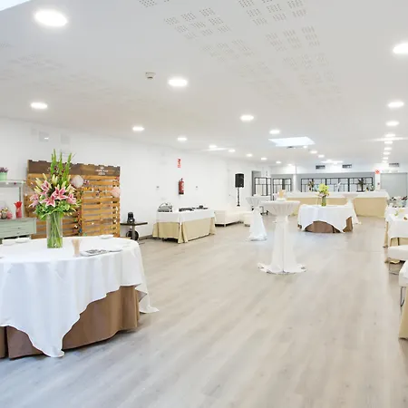 Crowne Plaza Airport 4* Madrid
