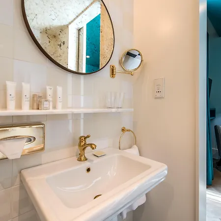Vincci The Mint Hotel