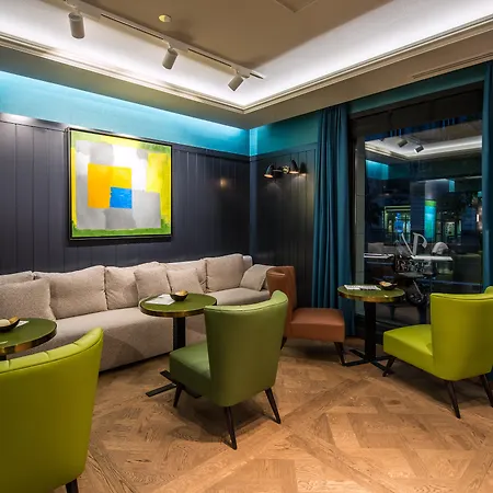 Hotel Vincci The Mint 4*