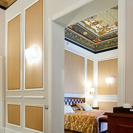 Hotell Catalonia Las Cortes