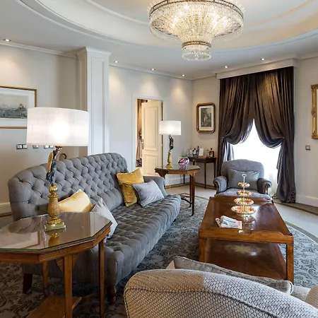 Wellington & Spa Hotel
