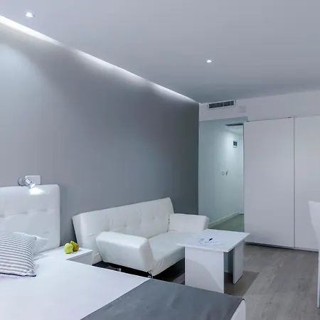 Boutique Urban Serrano