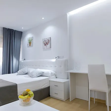 Aparthotel Boutique Urban Serrano 2*