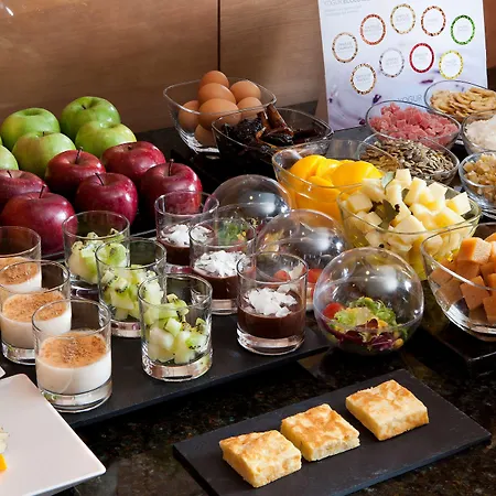 Nh Chamberi Hotel 3*