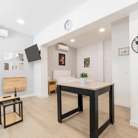 4torres Homes - Laura Apartment