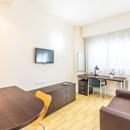 Apartment Residencia Universitaria Resa Erasmo *