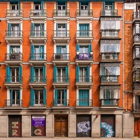Modern In Downtown Area-2beds 1bath-plaza Mayor شقة