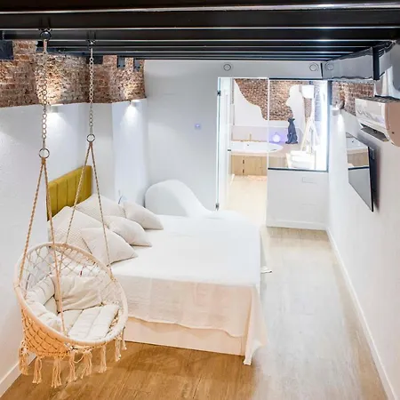 Calle Amparo 86 Lujoso Duplex Con Jacuzzi En Lavapies Especial Parejas Apartament *