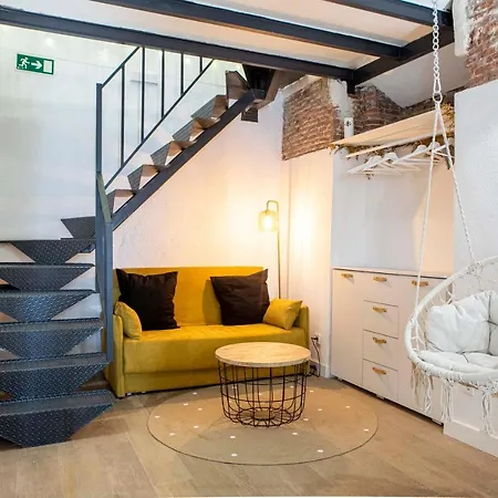 Calle Amparo 86 Lujoso Duplex Con Jacuzzi En Lavapies Especial Parejas Apartament Madryt