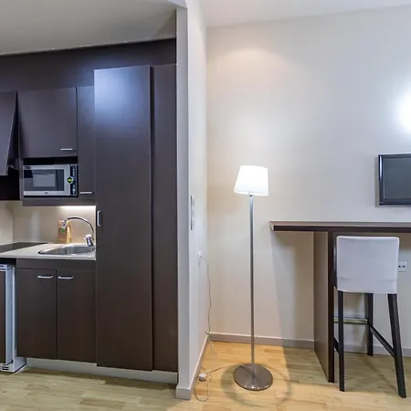 Residencia Universitaria Resa Erasmo Madrid