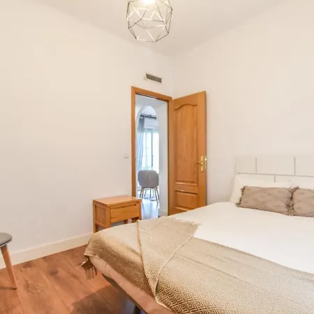 Retiro Viii Apartment *