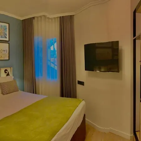 Hotel Indigo - Princesa, An Ihg