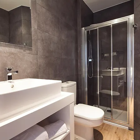 Acta Madfor Hotell