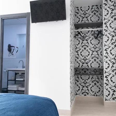 Boutique I Host 3*