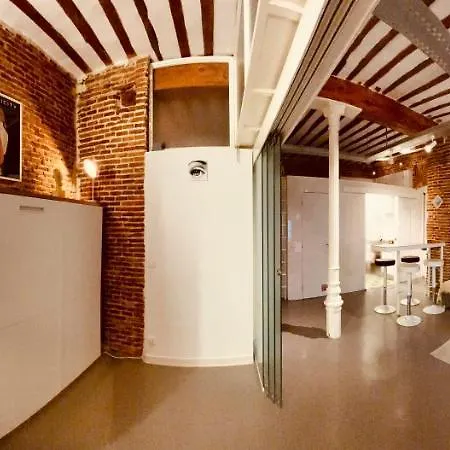 아파트 Calle Amparo100 Red Brick Loft For 8 Lavapies *