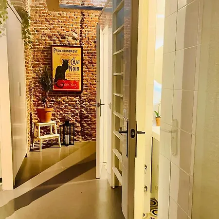 Calle Amparo100 Red Brick Loft For 8 Lavapies 아파트 *