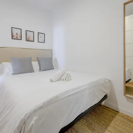 Luxury Apartamento De 5 Hab En El Centro De * Madrid
