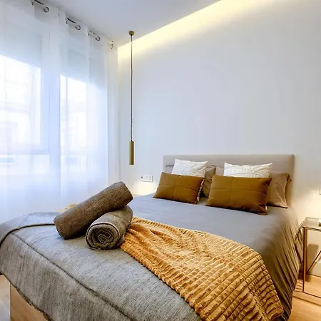 El Cielo: Lujoso Atico En Centro Apartamento *