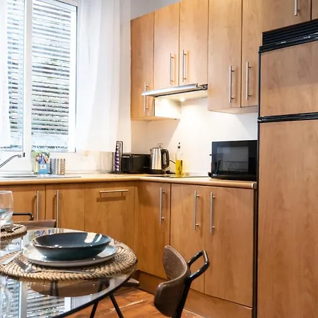 Modern In Downtown Area-2beds 1bath-plaza Mayor * مدريد