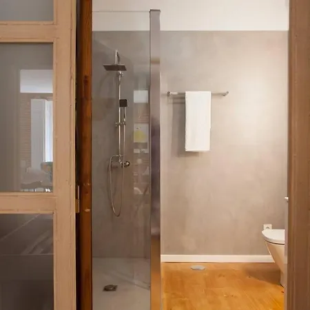 Apartamento En El Centro La Ciudad * Madri