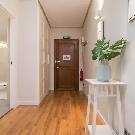 Paseo Del Prado I - Estudio Con Piscina Y Terraza Lejlighed