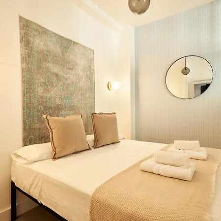 Puerta Del Sol Prime, By Presidence Rantals * Madrid