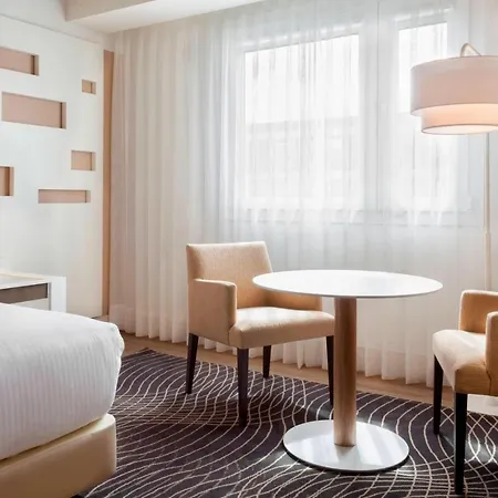 Hotel Marriott Auditorium & Conference Center