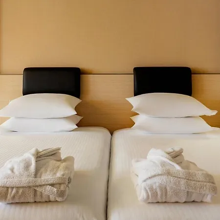 Hotel Marriott Auditorium & Conference Center 4*