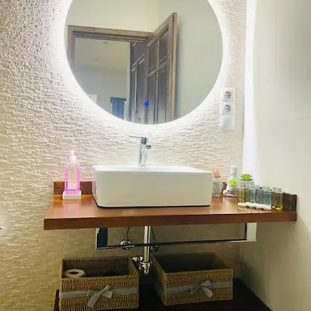 Style & Design Flat In The Center Of Madri