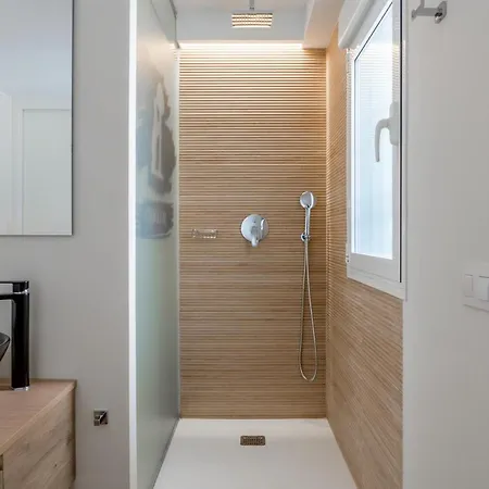 2 Bedrooms 2 Bathrooms Furnished - Malasana - Bright And Refurbished - Mintystay Madri